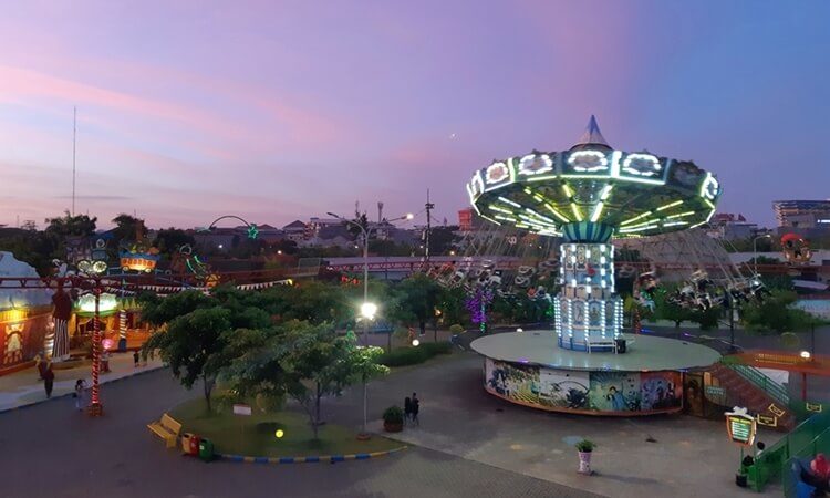 Tempat Wisata Carnaval Park Surabaya