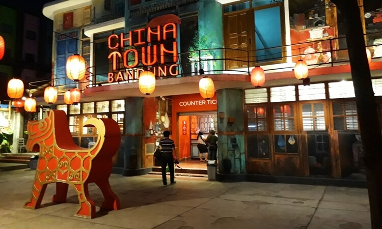Chinatown Bandung Review, Tempat Nongkrong Anak Muda di